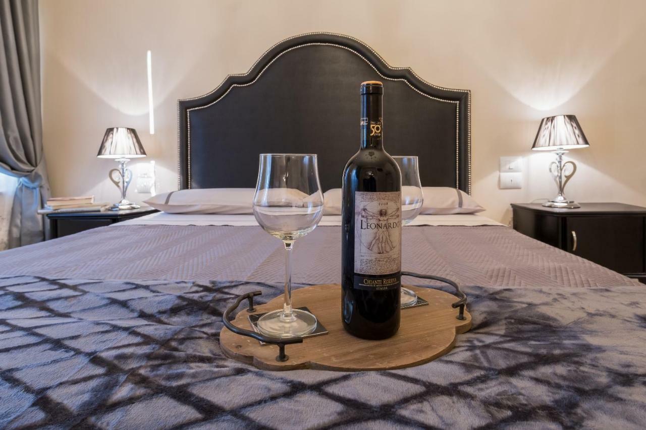Pistoia Luxury Suite ภายนอก รูปภาพ